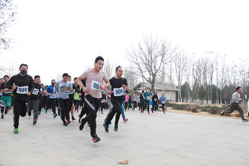 我公司140名選手參加集團公司職工春季越野賽獲獎